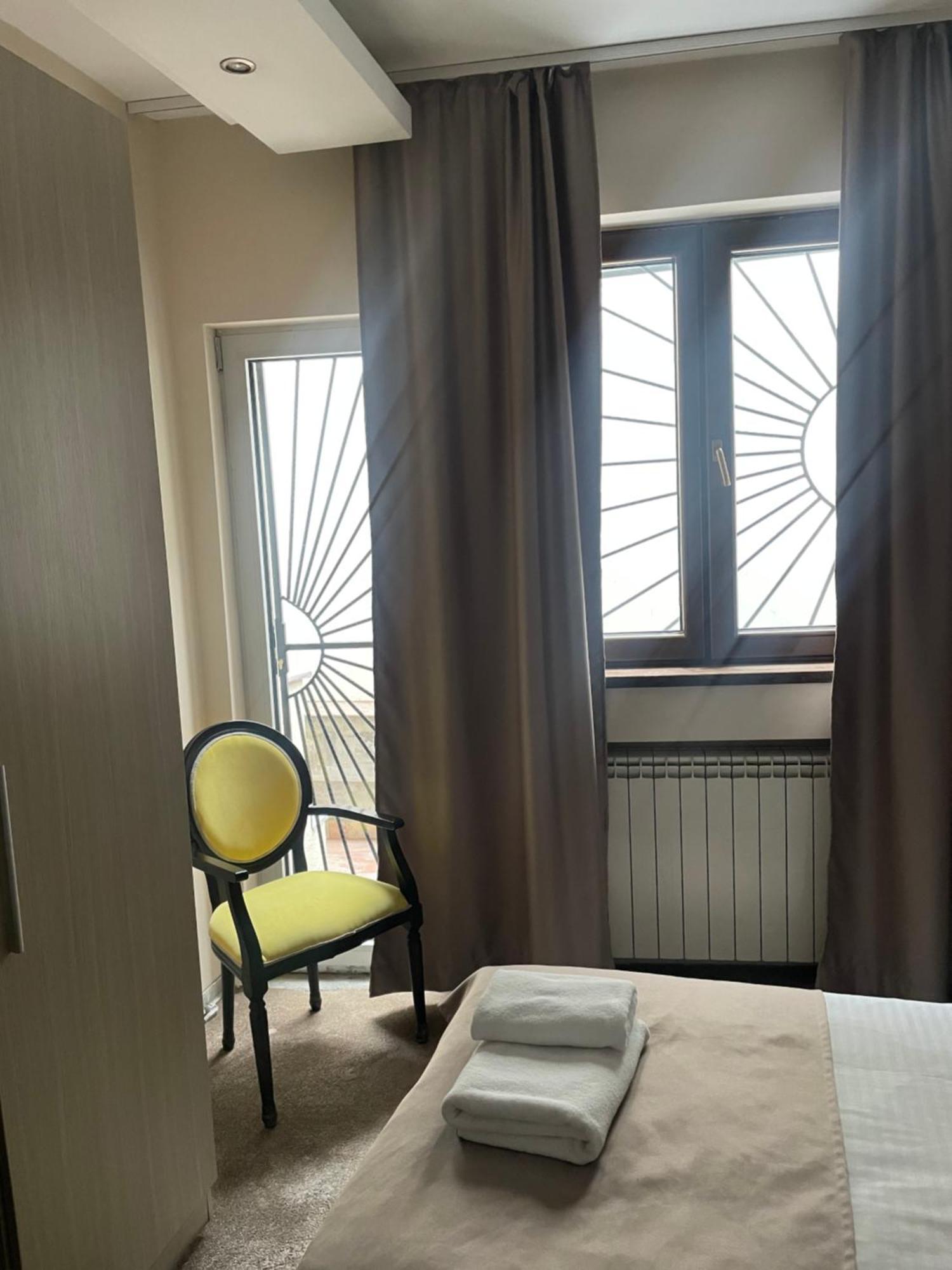 City Code In Joy Belgrade Luaran gambar