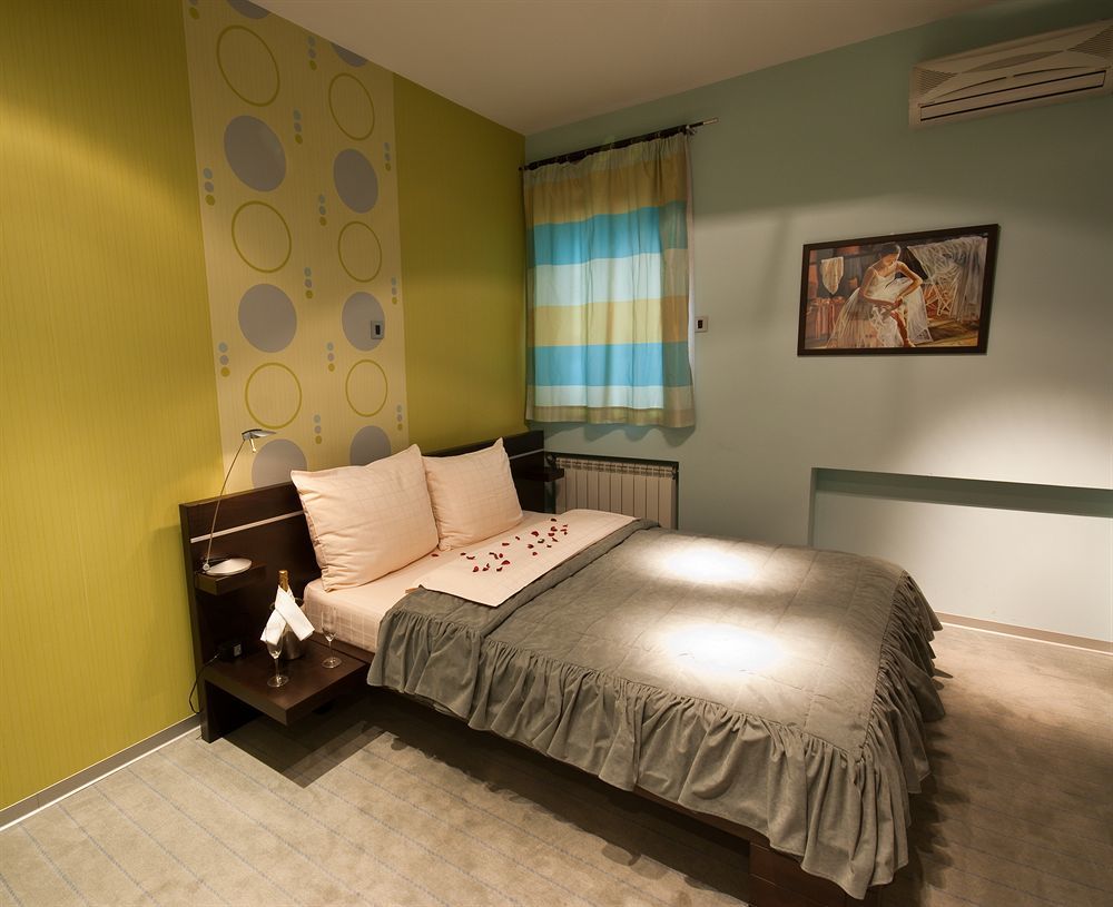 City Code In Joy Belgrade Luaran gambar
