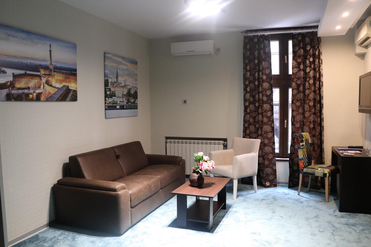 City Code In Joy Belgrade Luaran gambar