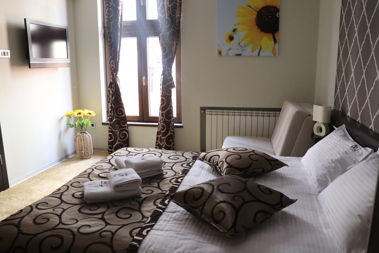 City Code In Joy Belgrade Luaran gambar
