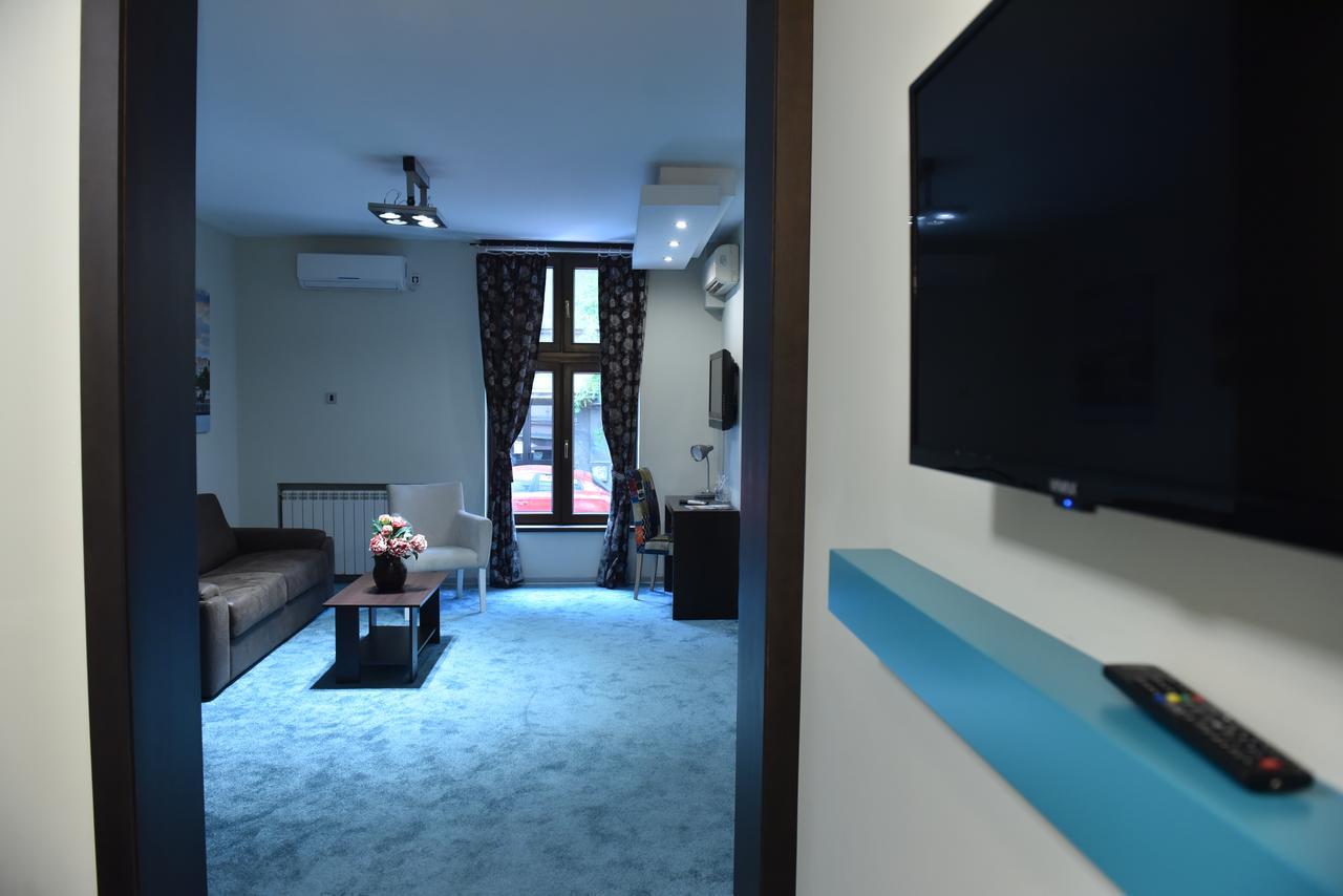 City Code In Joy Belgrade Luaran gambar