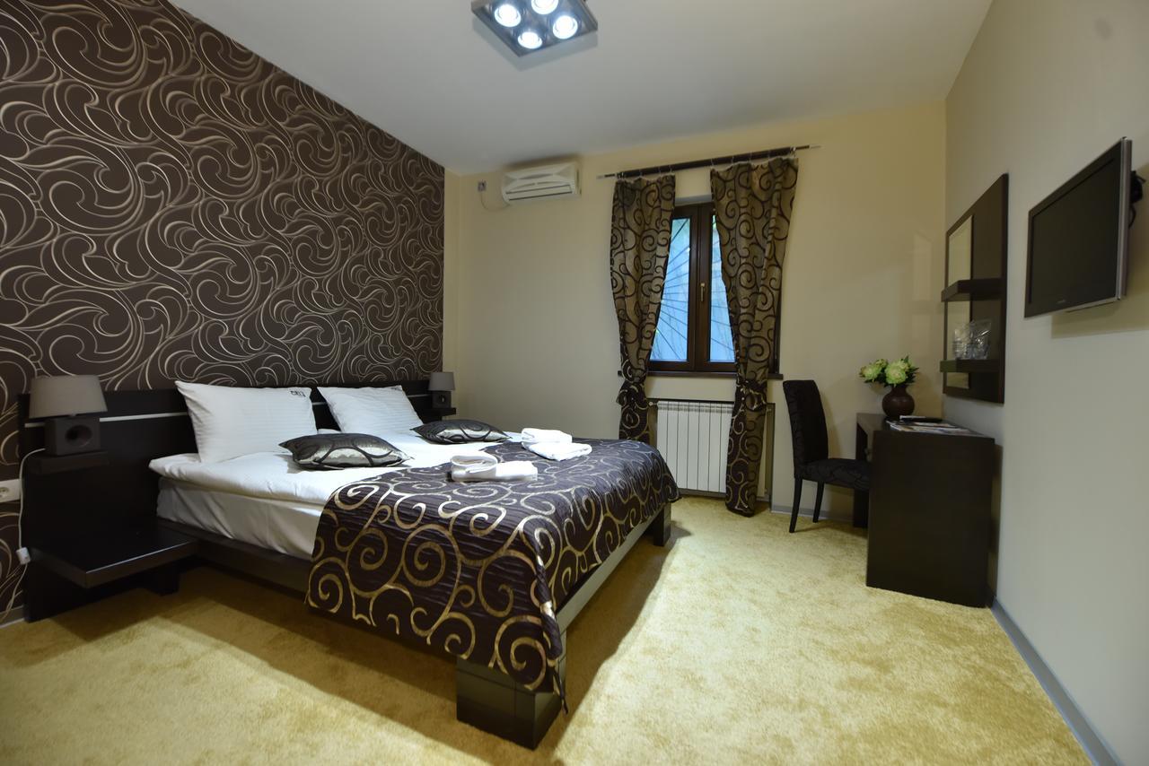 City Code In Joy Belgrade Luaran gambar